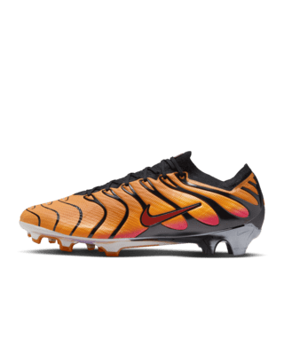 Nike Mercurial Vapor 15 x Air Max Plus FG Low Top Football Boot. Nike IN